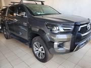 2016 Brown Toyota Hilux: The Ultimate Truck for Adventure and Style! for sale