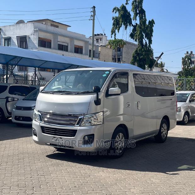 Nissan NV3500 2015 Silver: Versatile and Efficient Cargo Van