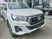 2017 Toyota Hilux White - Powerful Pickup Truck for sale