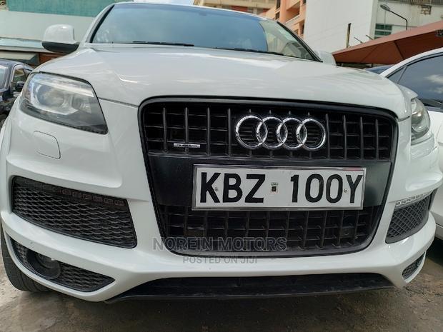 White Audi Q7 2013 - Stylish SUV for Your Drive