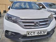 2013 White Honda CR-V - Stylish Pre-owned SUV for sale