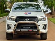 Toyota Hilux 2.8 Diesel 2020 White for sale