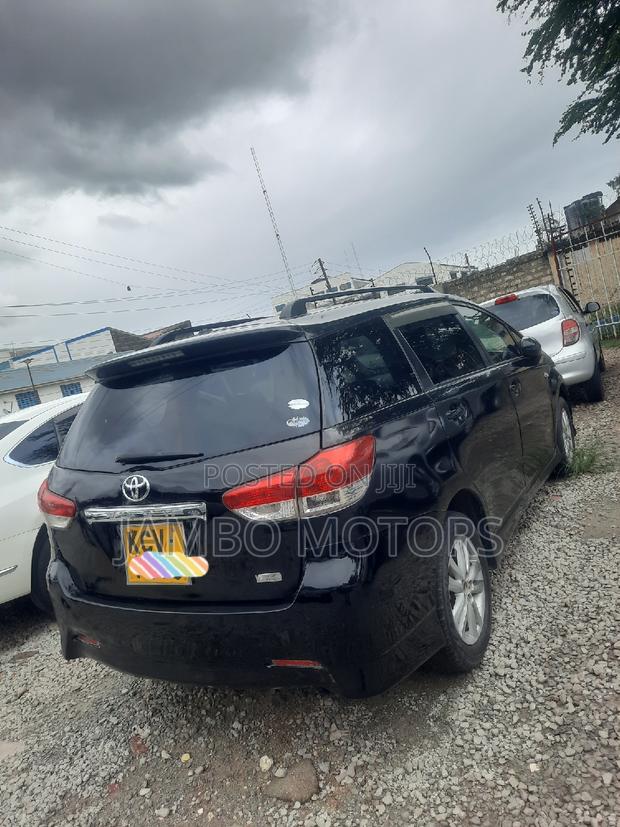 Toyota Wish 2010 Black