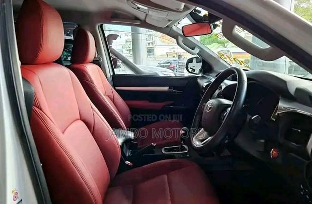 New 2018 Toyota Hilux White: Discover Your Perfect Match
