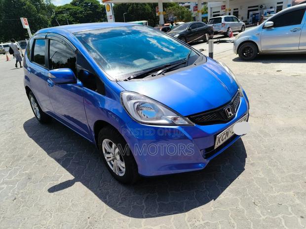 Honda Fit 2011 Blue