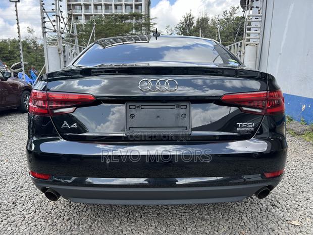 Audi A4 2.0T Black 2017 with AWD quattro Premium