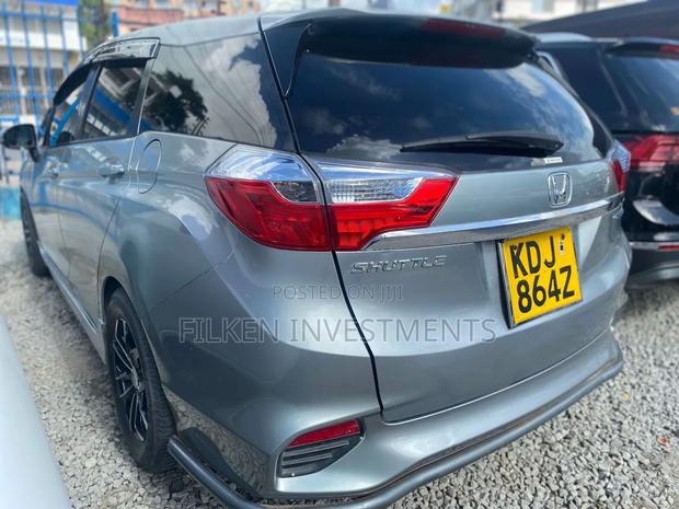 Used Honda Fit Shuttle 2015 1.5 Hybrid 2WD - Silver