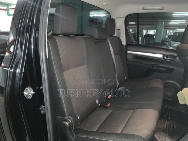 Toyota Hilux 2018 Black - Powerful Performance and Durable Design