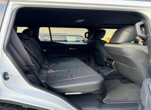 New Lexus GX 550 Overtrail 2024 White