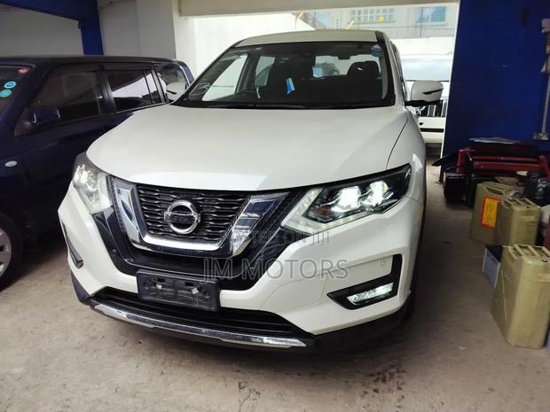 Nissan X-Trail 2018 White