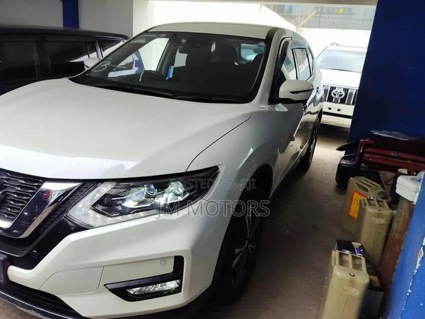Nissan X-Trail 2018 White