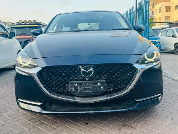 Mazda 2 2019 Gray