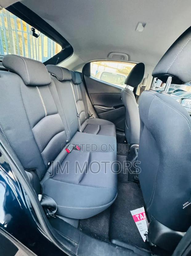 Mazda 2 2019 Gray
