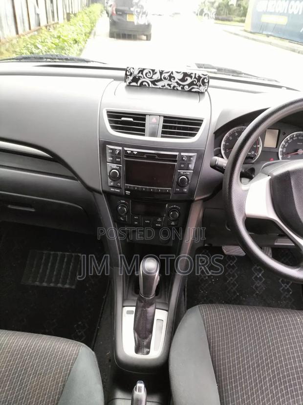 Suzuki Swift 2016 Blue