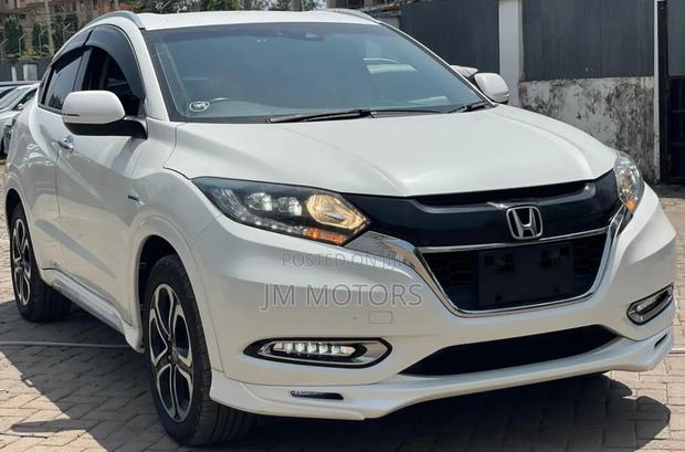 Honda Vezel 2018 Pearl