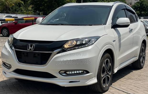 Honda Vezel 2018 Pearl