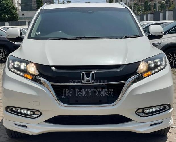Honda Vezel 2018 Pearl