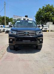 Toyota Hilux 2018 Black for sale
