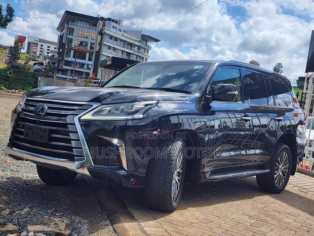 Lexus LX 2018 Black