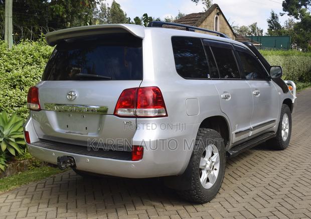 Toyota Land Cruiser 2007 Silver