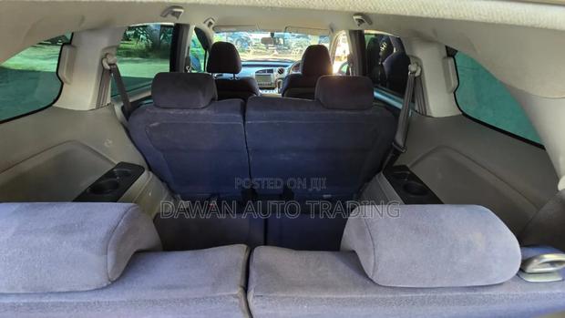 Honda Stream 2010 Blue