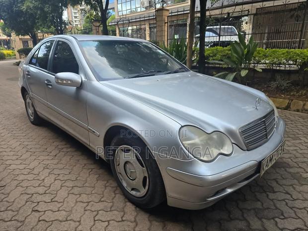 Mercedes-Benz C180 2000 Silver