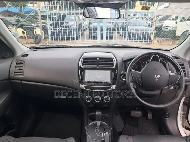 Mitsubishi RVR 2019 White