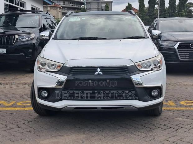 Mitsubishi RVR 2019 White