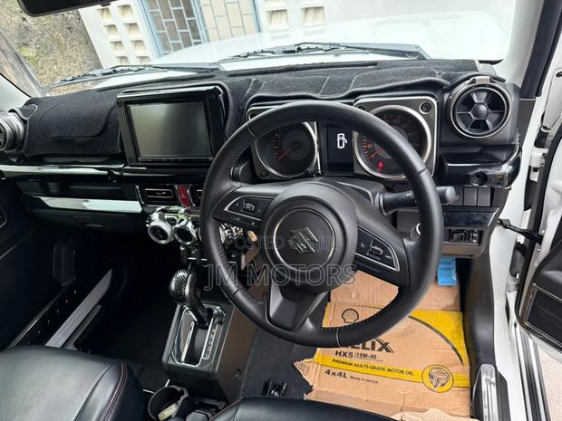 Suzuki Jimny 2020 White