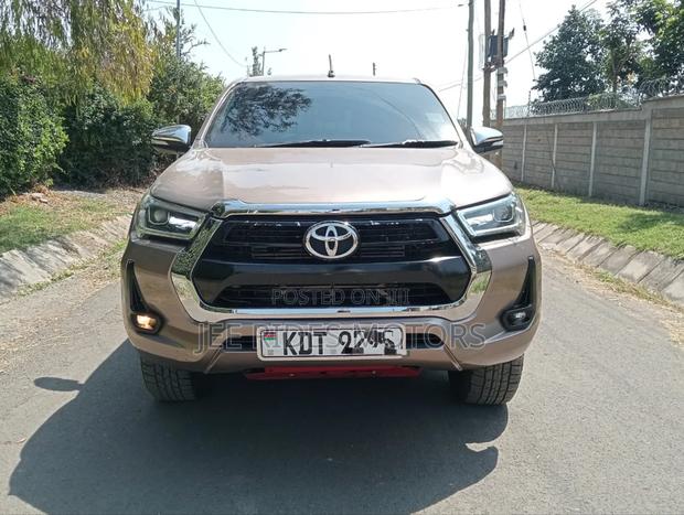 Toyota Hilux Revo Double Cab Deisel 2.4 AWD 2022 Gray