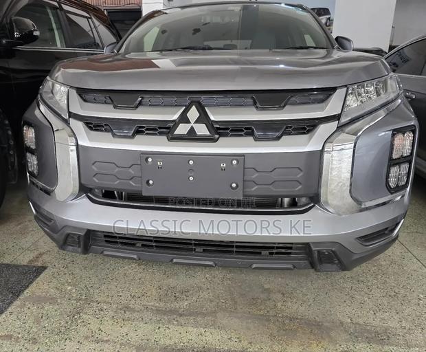 Mitsubishi RVR 2020 Silver
