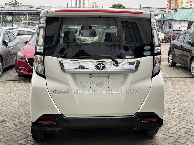 Daihatsu Thor 2019 White