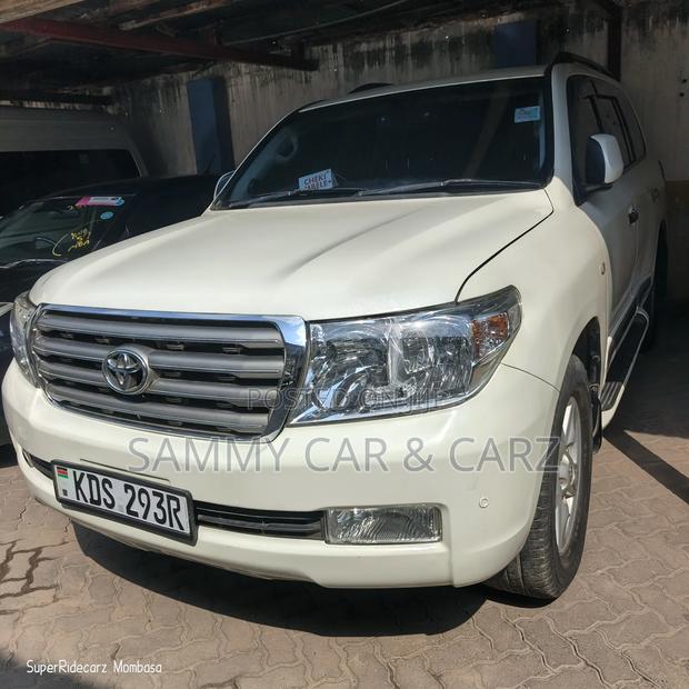 Toyota Land Cruiser 4.6 V8 ZX 2009 White