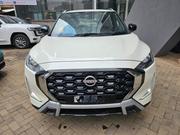 New Nissan Magnite 1.0 Petrol FWD 2025 White for sale