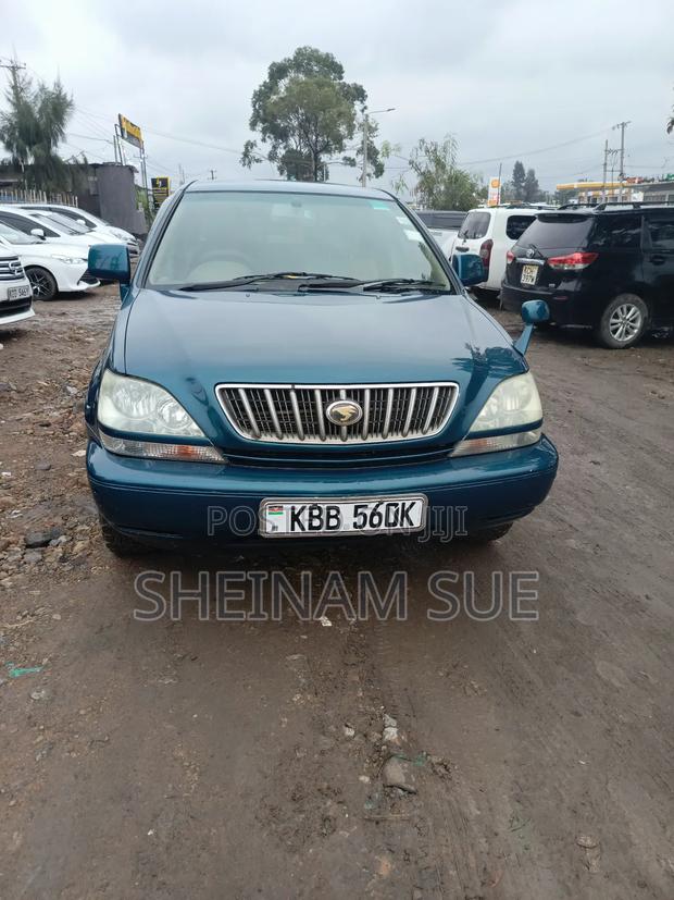 Toyota Harrier 2001 Green