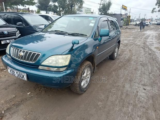 Toyota Harrier 2001 Green