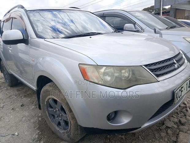 Mitsubishi Outlander 2009 Silver