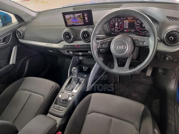 Audi Q2 2018 Blue
