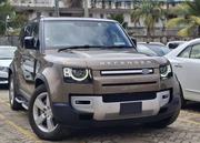 Land Rover Defender SE 2023 Gold for sale