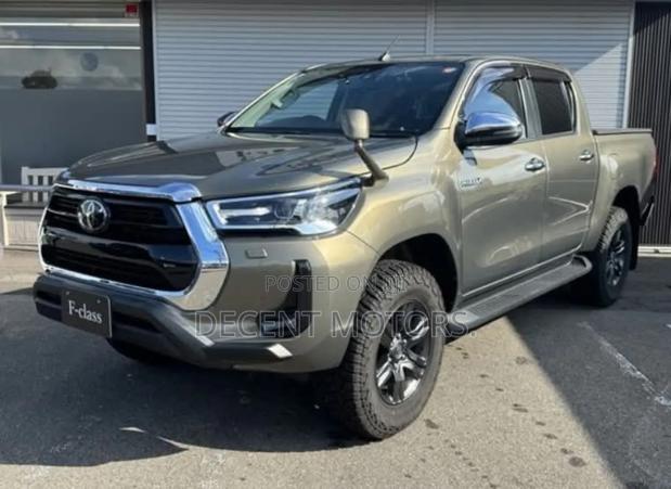 Toyota Hilux Revo Double Cab Deisel 2.4 RWD 2019 Green