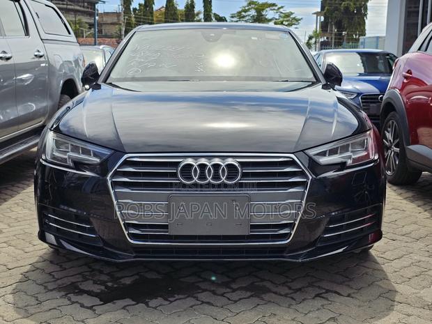 Audi A4 2.0T ultra Premium FWD 2017 Black