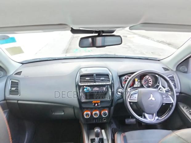 Mitsubishi RVR 2019 Silver