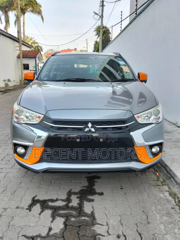 Mitsubishi RVR 2019 Silver