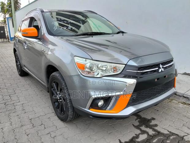 Mitsubishi RVR 2019 Silver