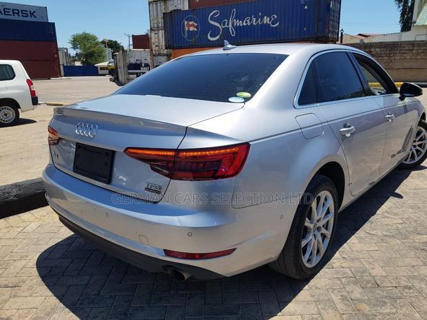 Audi A4 2017 Silver