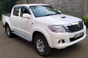 Toyota Hilux 2.5 D-4D 4X4 SRX 2011 White for sale
