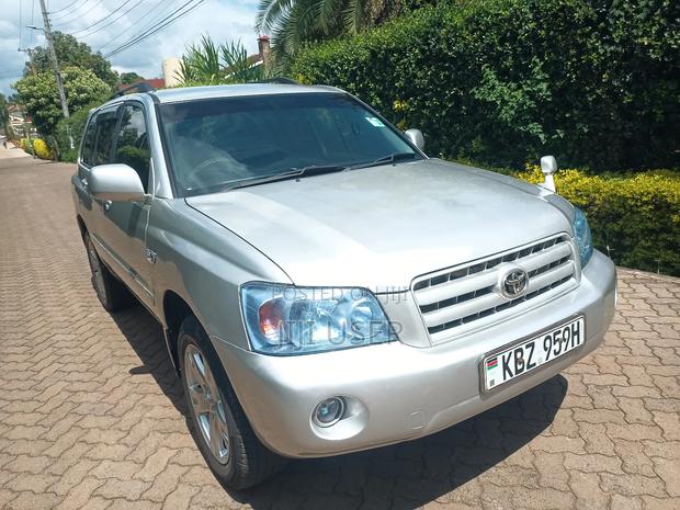 Toyota Kluger 2007 Silver