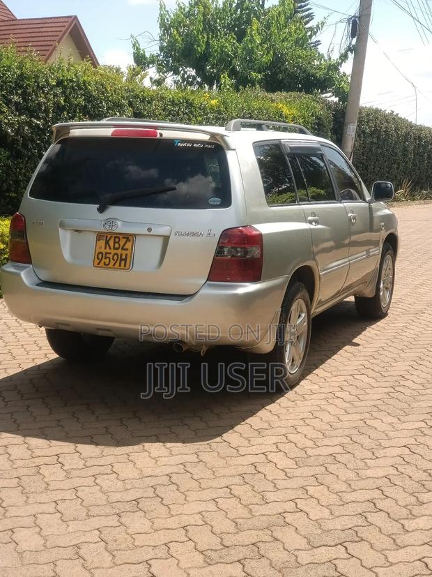 Toyota Kluger 2007 Silver