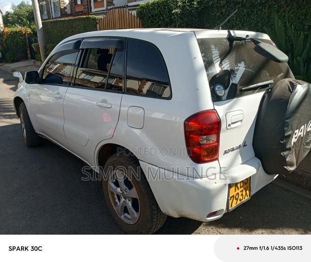 Toyota RAV4 1.8 2005 White