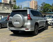 Toyota Land Cruiser Prado 2.8 2022 Silver for sale